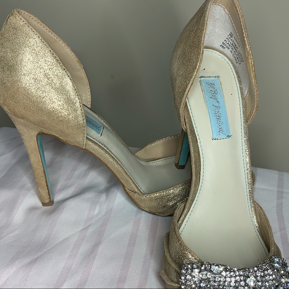 Betsey Johnson Size 9 Heels